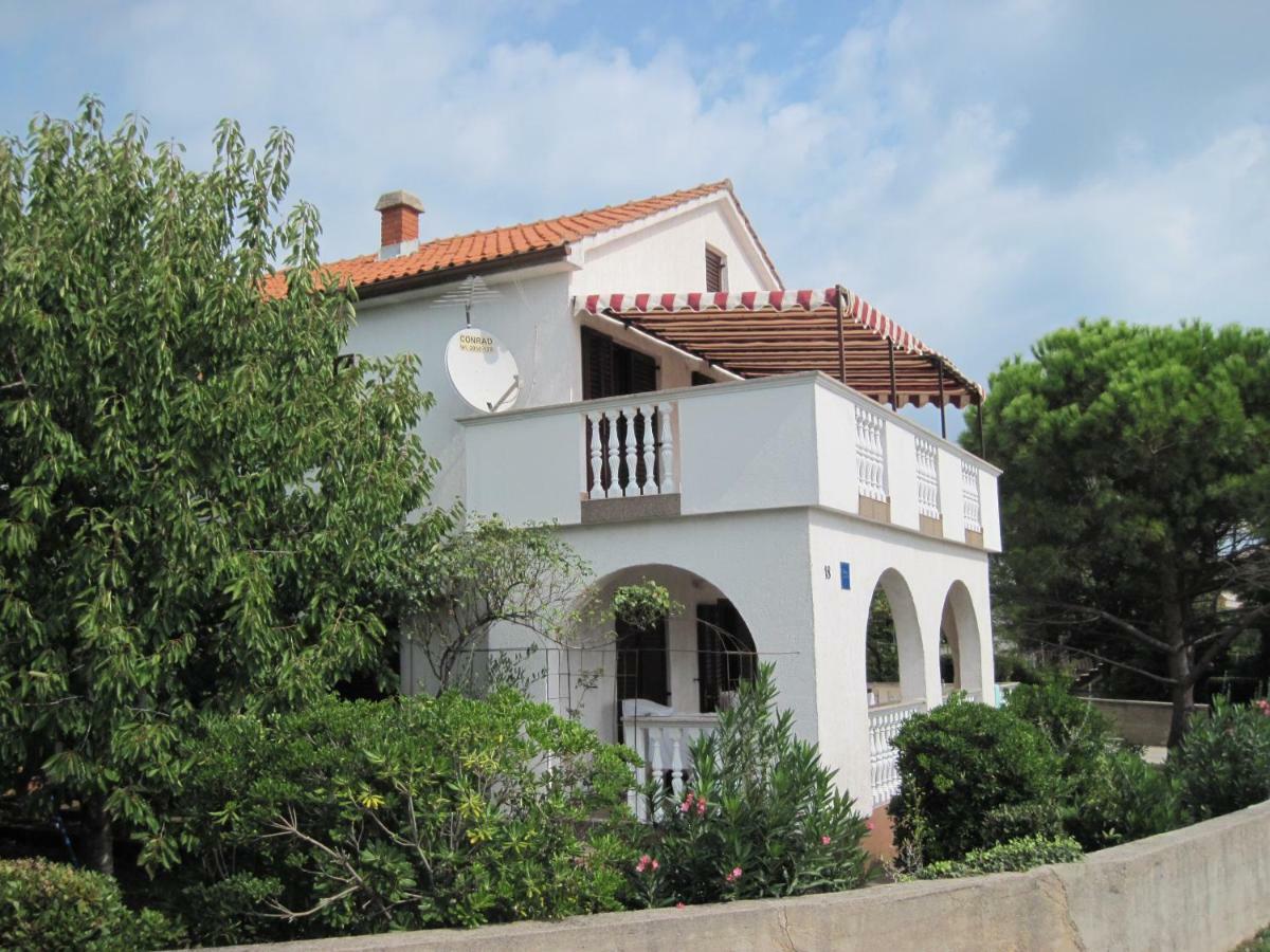 Apartments Tonkovic Kornic Exterior photo
